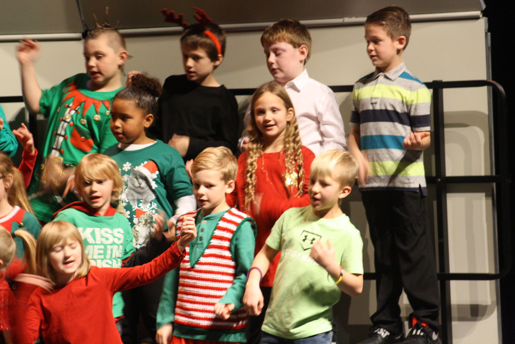 FC 2nd Grade Concert (34).JPG
